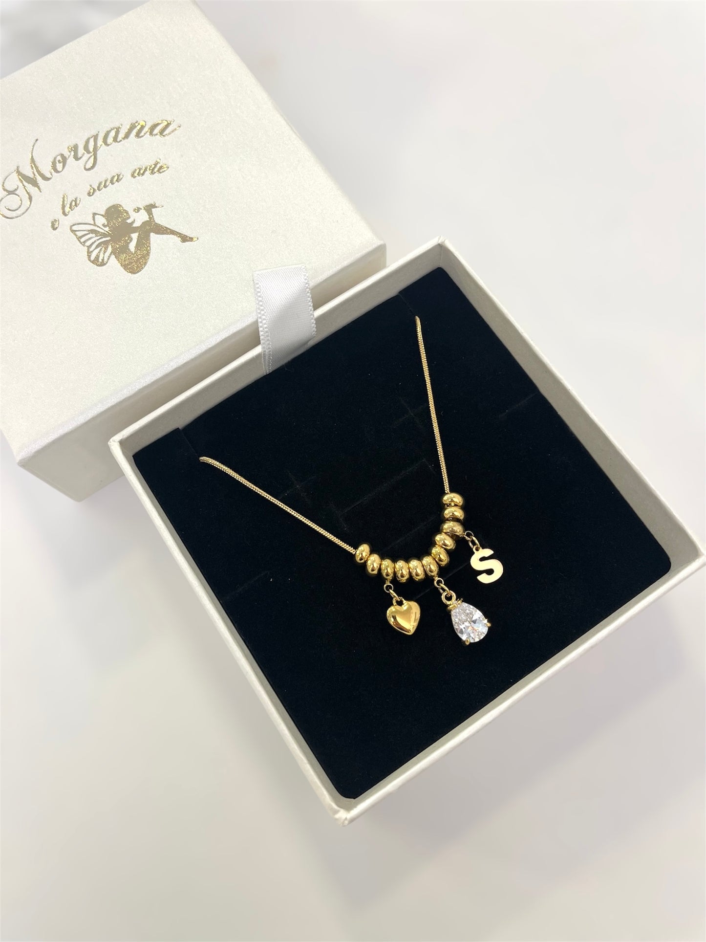 Collana mix con iniziale